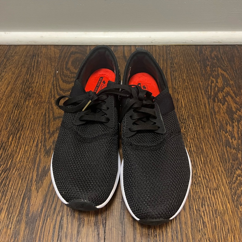 New Balance Women's FuelCore Nergize V1 Sneaker, 7.5 US